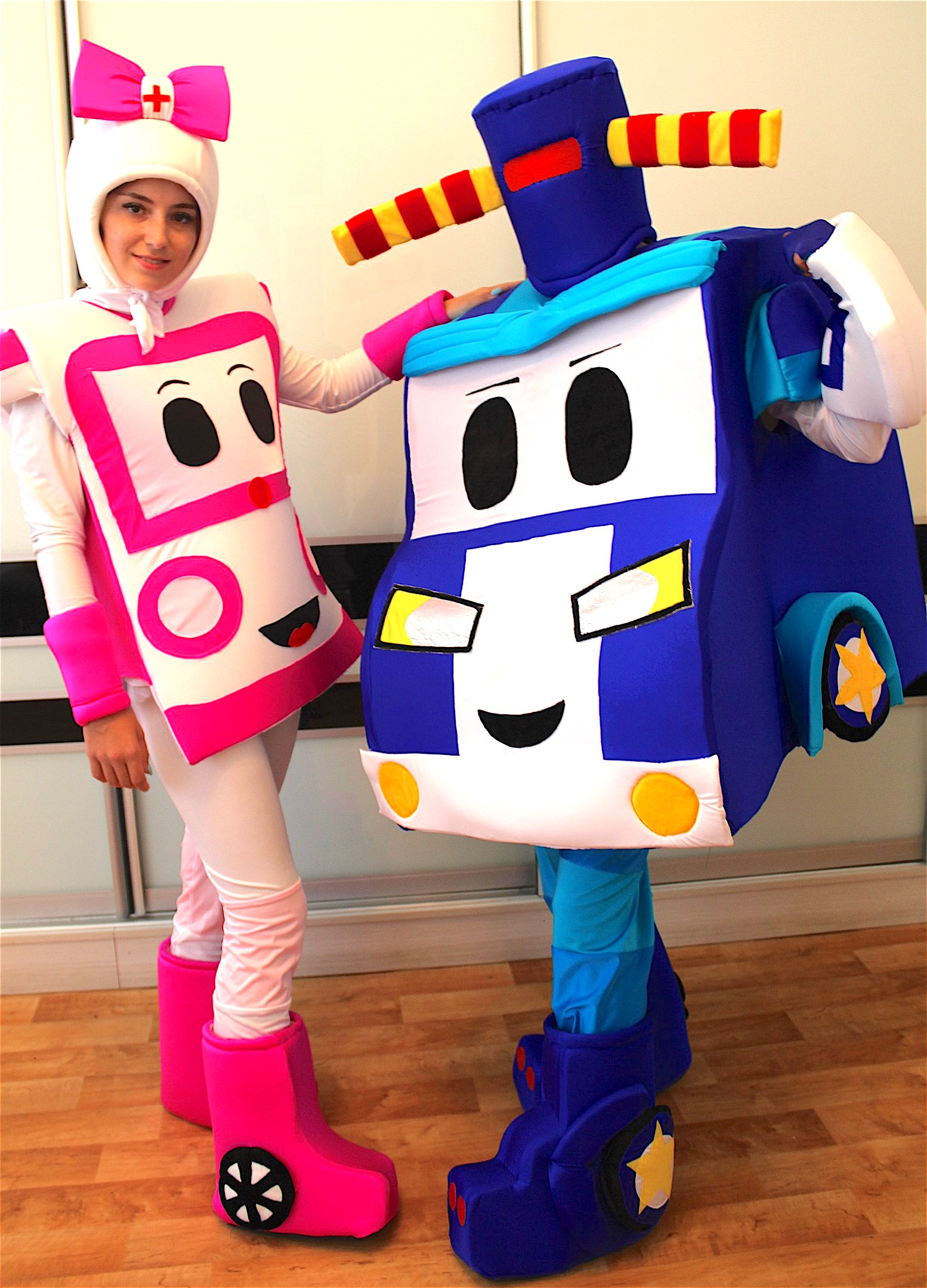 Робокары Поли и Эмбер на детский праздник